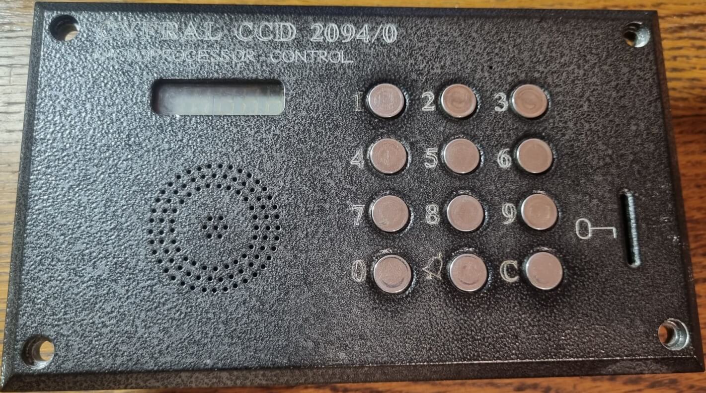 Горизонтальная панель Cyfral 8